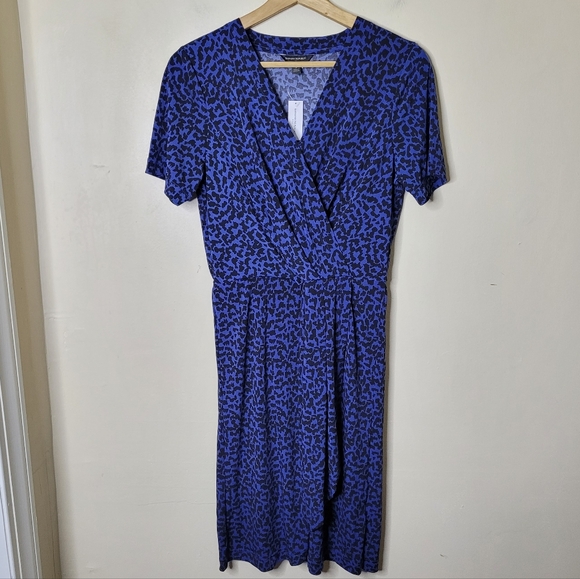 Banana Republic Factory Casual Wrap Dress Size Small NWT - Picture 3 of 10